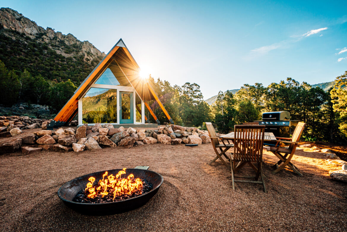 airbnb-rental-property-real-estate.jpg