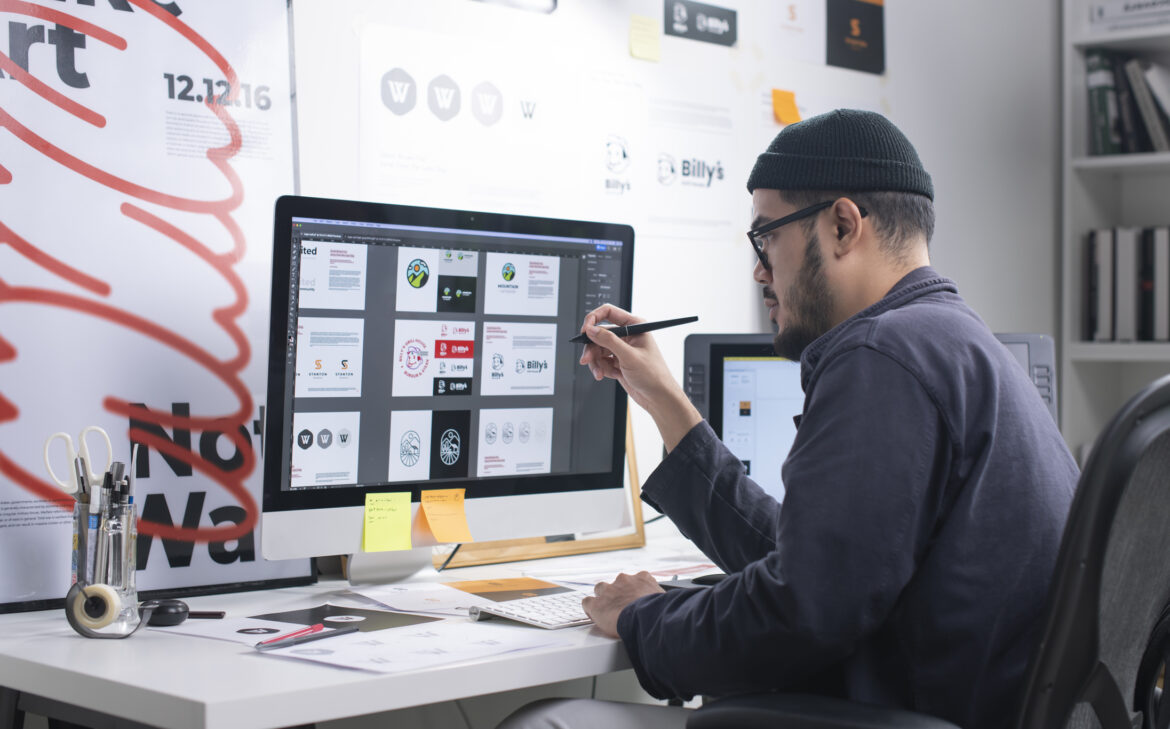 graphic-designer-working.jpg