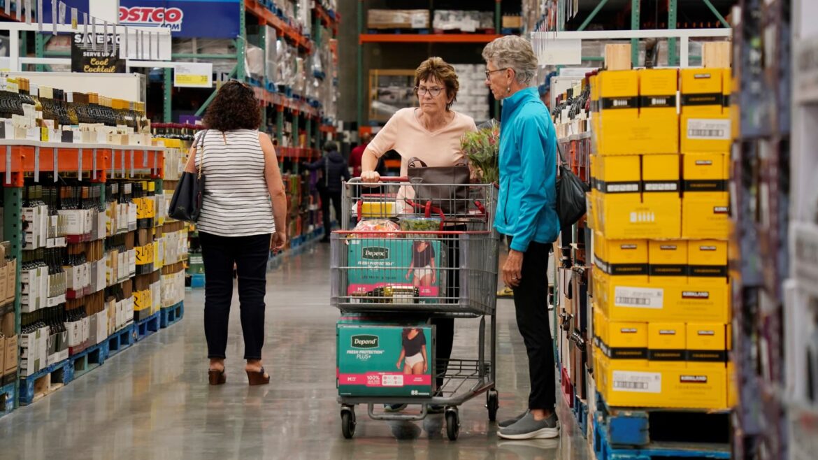 107308954-1695982808104-gettyimages-1664665862-US-CPI-AUGUST.jpeg
