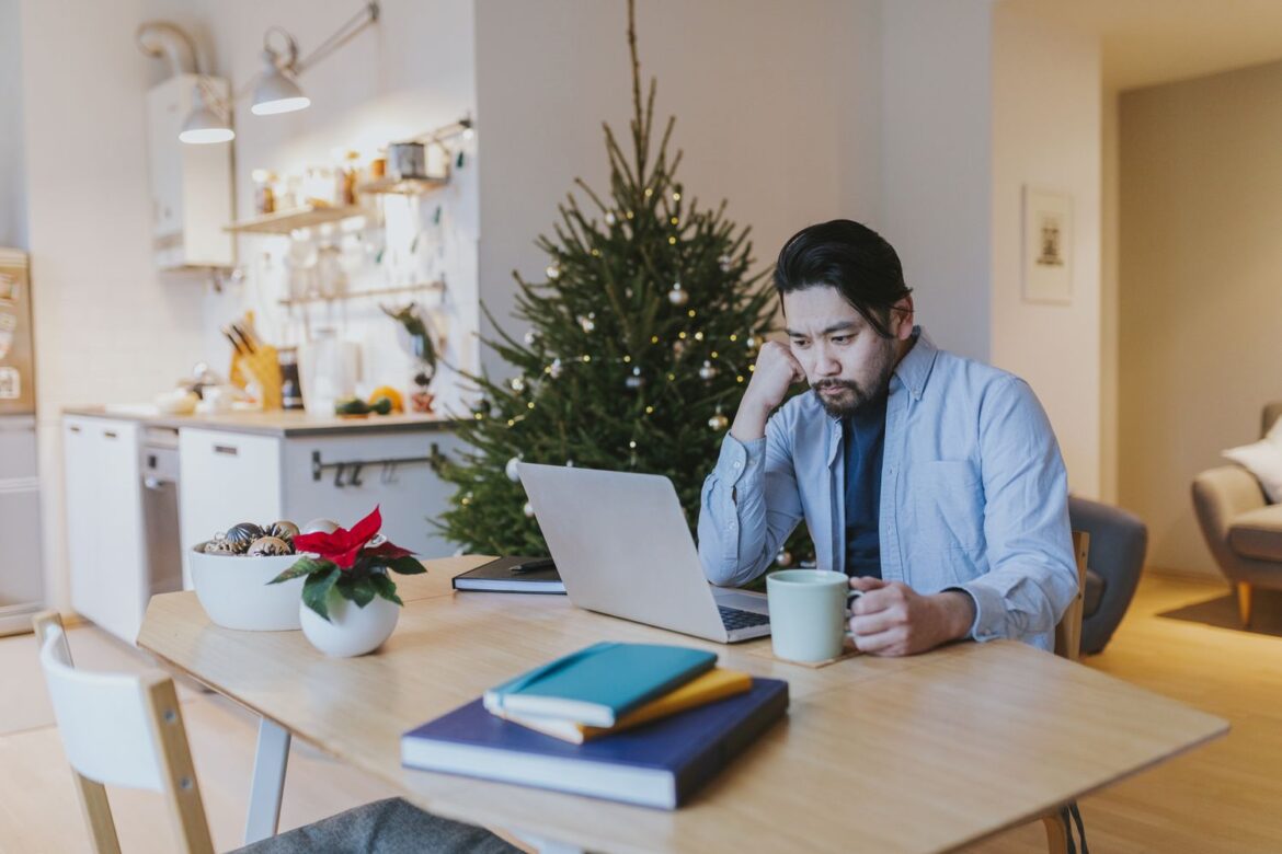 Xmasvisualspace-aaed8f26dfe0455eab8239e492f3a77b.jpg