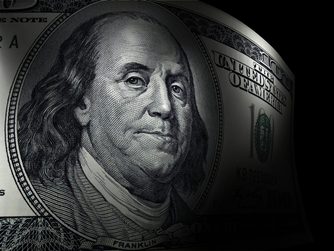 one-hundred-dollar-bill-cash-money-dividend-income-invest-wages-salary-getty.jpg