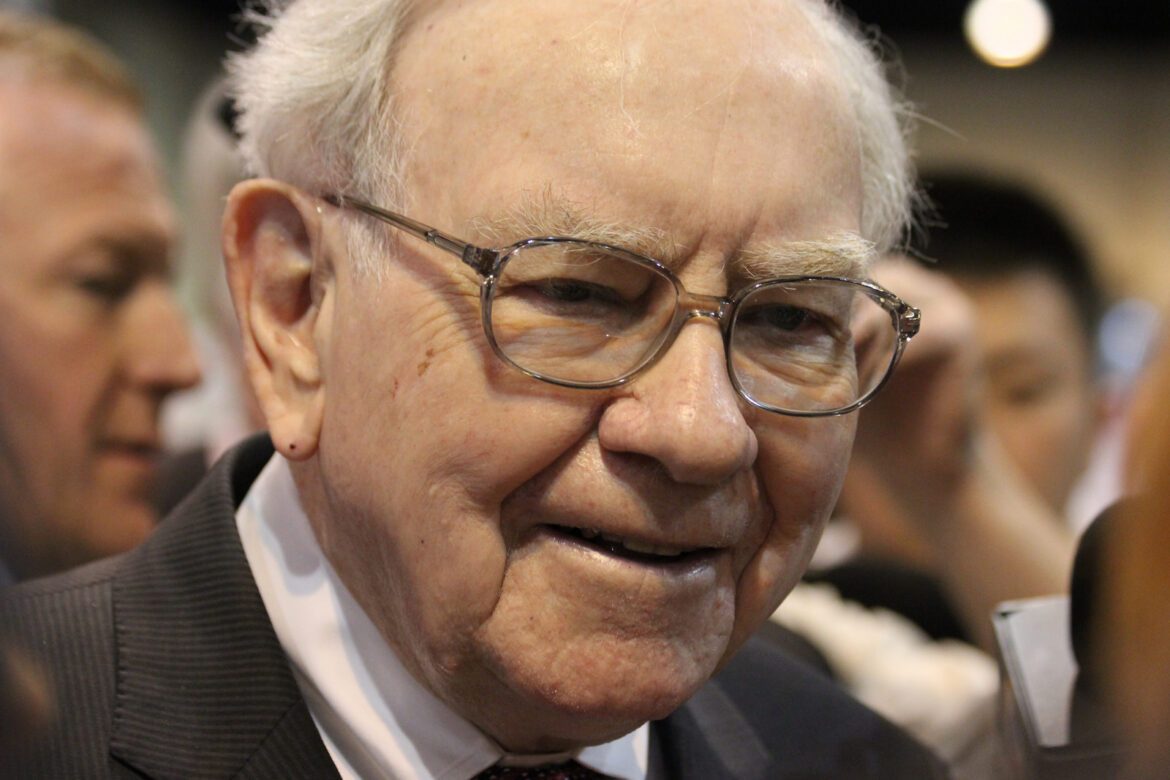 warren-buffett-by-the-motley-fool.jpg