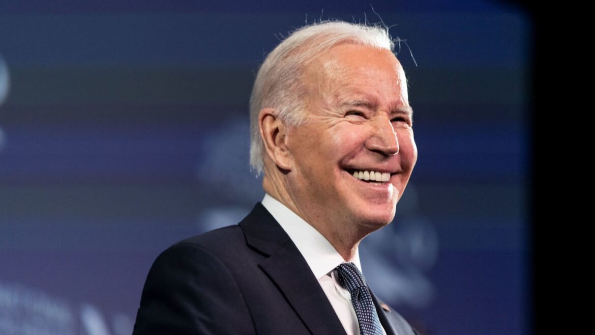 107015741-16449523932022-02-15t191159z_2116038441_rc2iks95f4mv_rtrmadp_0_usa-biden.jpeg