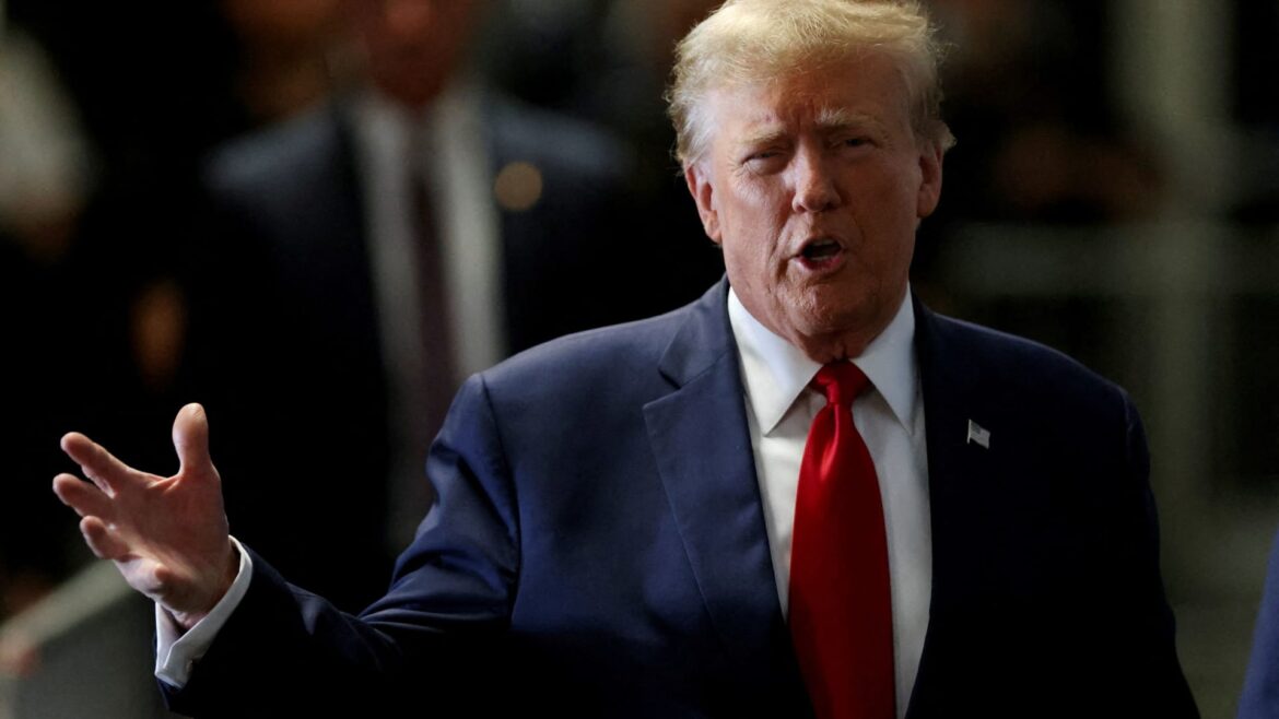 107375758-17084557412024-02-15t225557z_95320297_rc2x26aogkwp_rtrmadp_0_usa-trump-subversion.jpeg