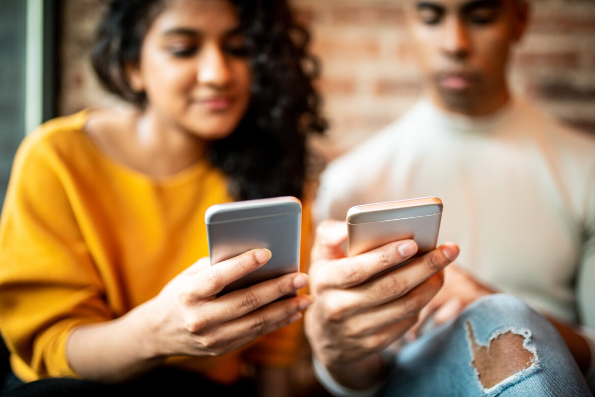 mobile-payment-2022-b.jpg