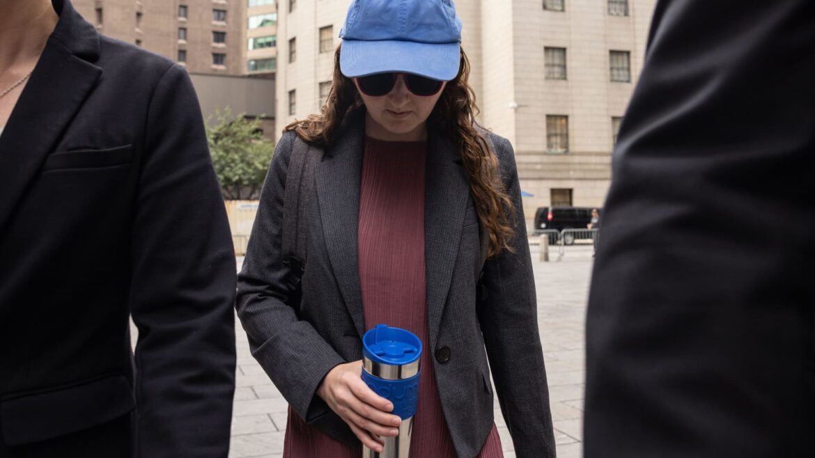 107314463-1696948431220-gettyimages-1716288642-FTX_TRIAL.jpeg