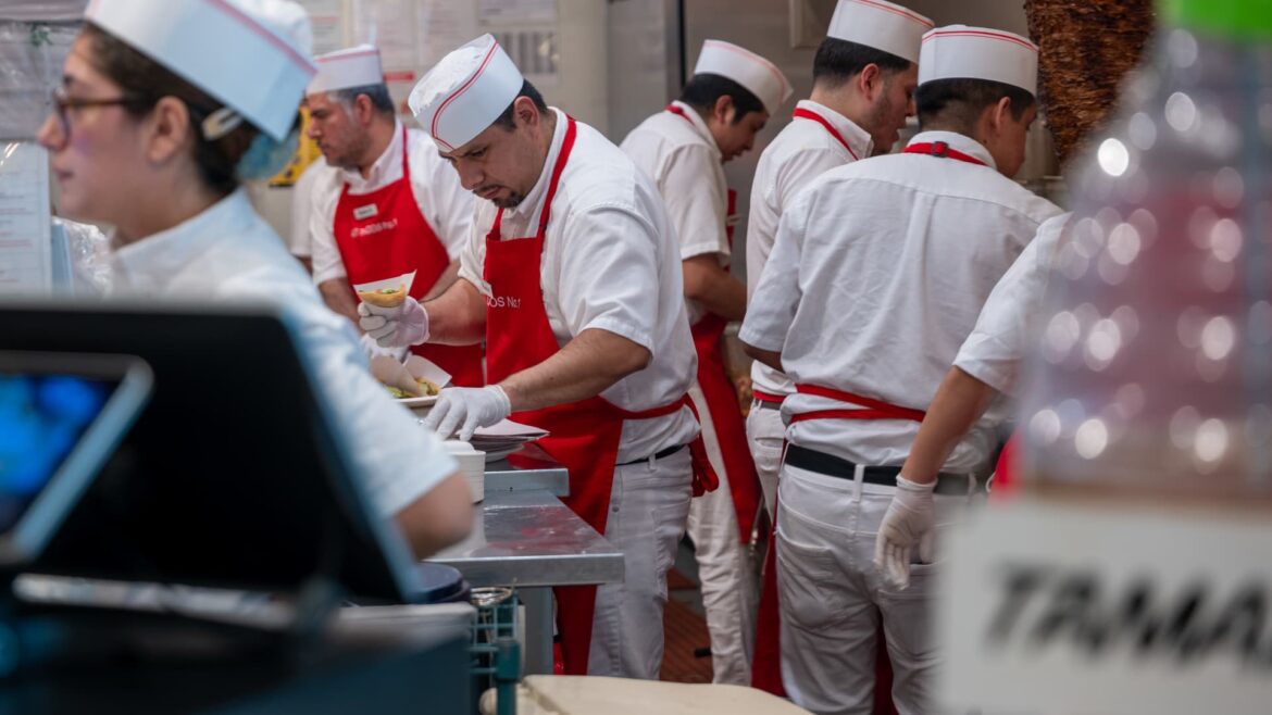 107368486-1706900807187-gettyimages-1980645180-job261154_mztmceqv.jpeg