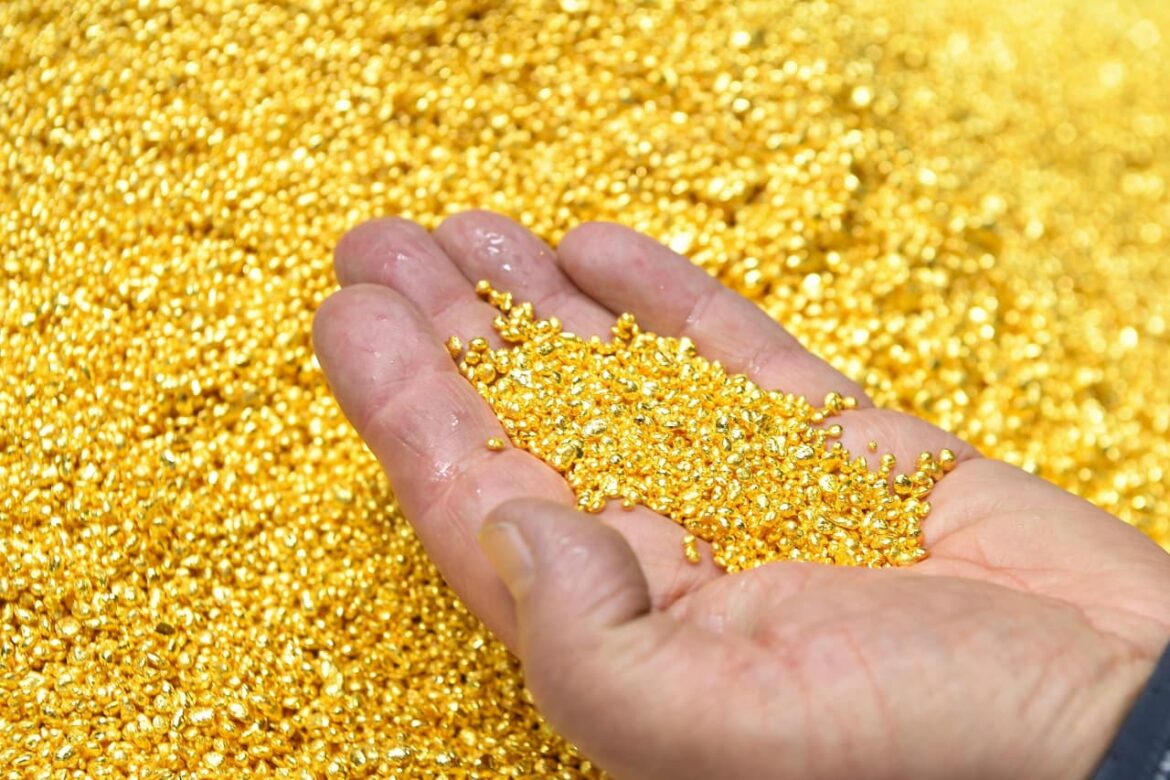 Buy-gold-or-gold-miners-You-dont-have-to-dig.jpeg