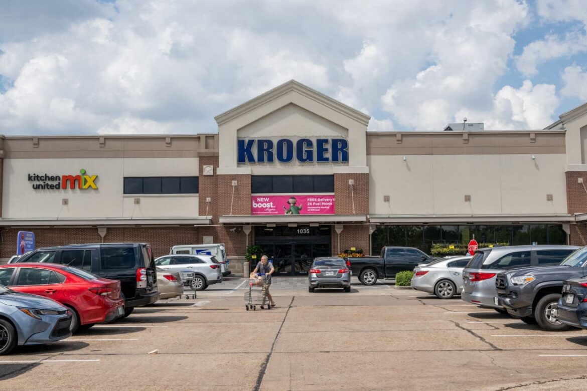 Kroger-to-sell-its-specialty-pharmacy-business.jpeg