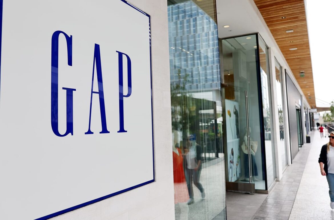 Old-Navy-sales-help-lift-Gap-results-and-spur-yet.jpeg