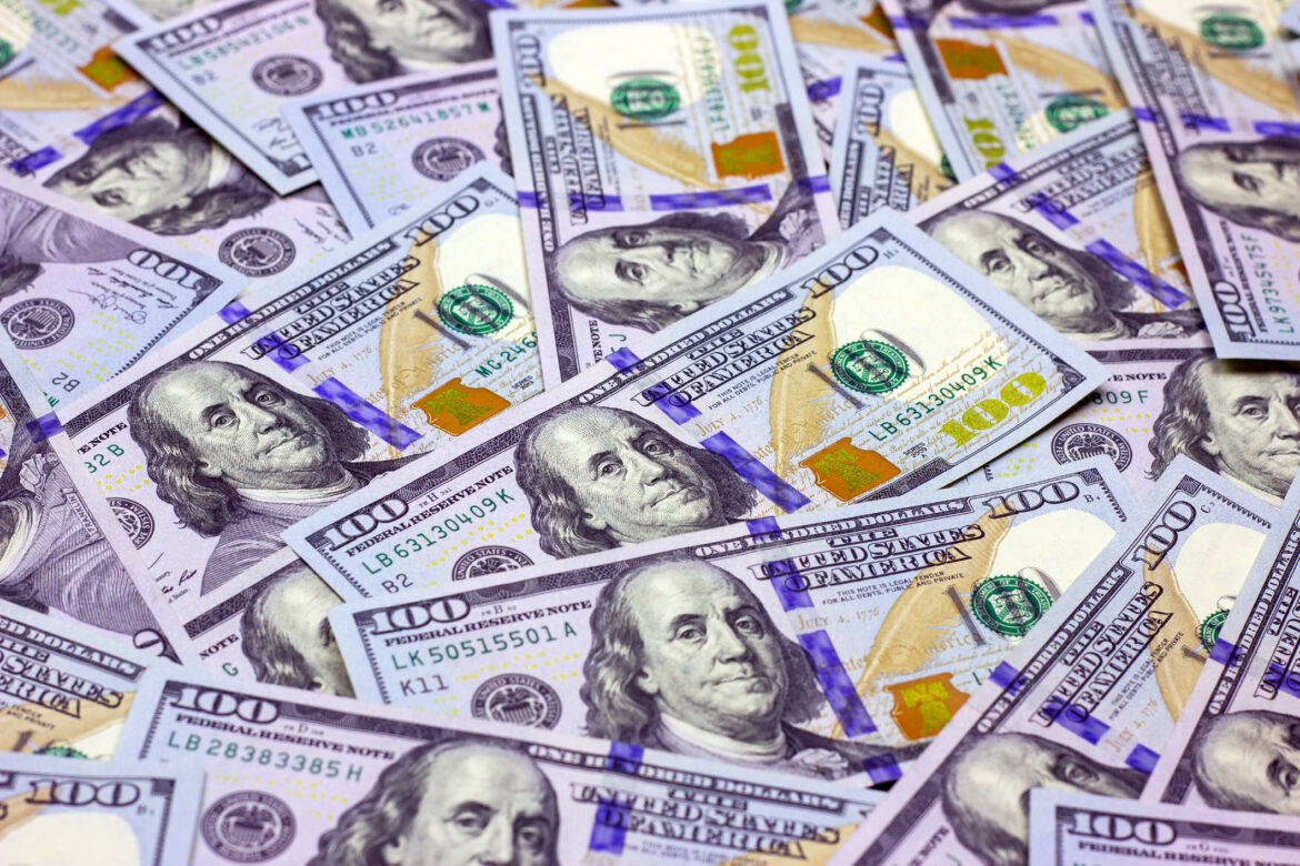 cash-money-hundred-dollar-bills.jpg