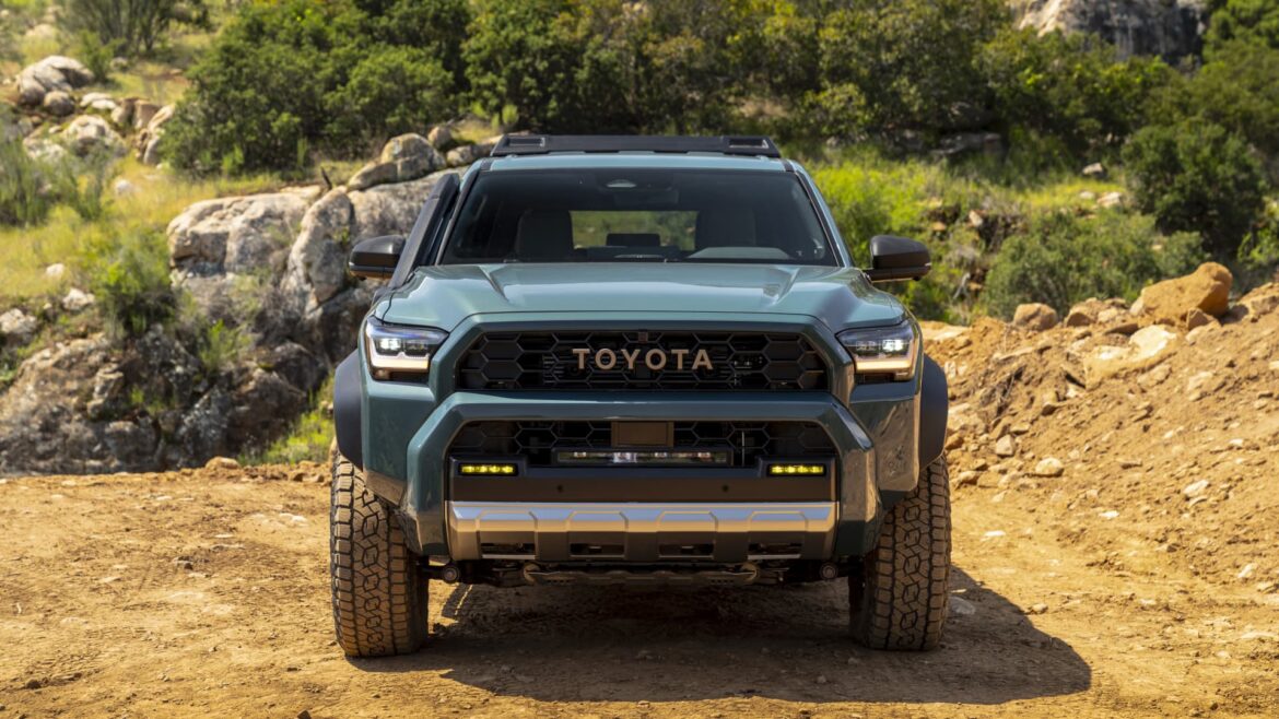 107398788-1712682173482-2025_Toyota_4Runner_Trailhunter_Everest_004.JPG