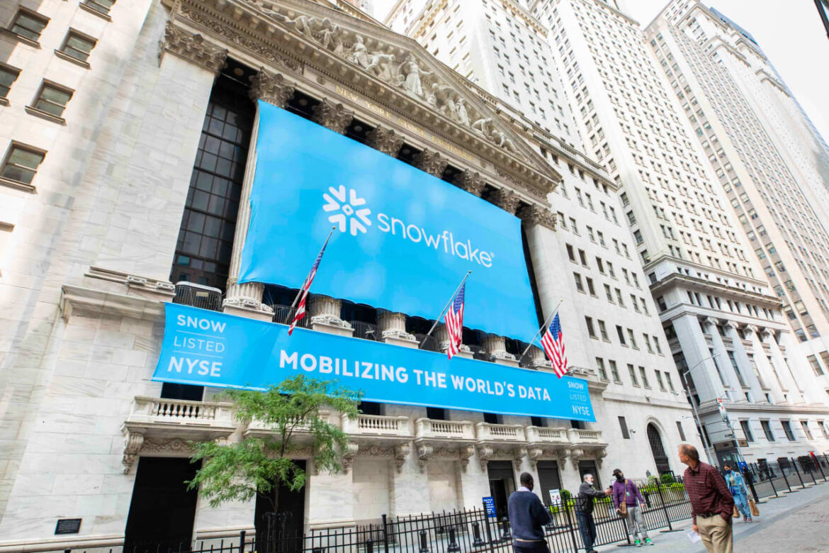 Why-Snowflakes-stock-could-be-due-for-a-climb-after.jpeg